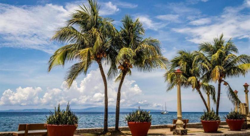 Dino Residences Dumaguete City Екстер'єр фото
