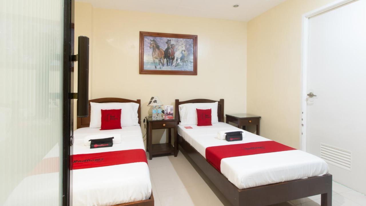 Dino Residences Dumaguete City Екстер'єр фото